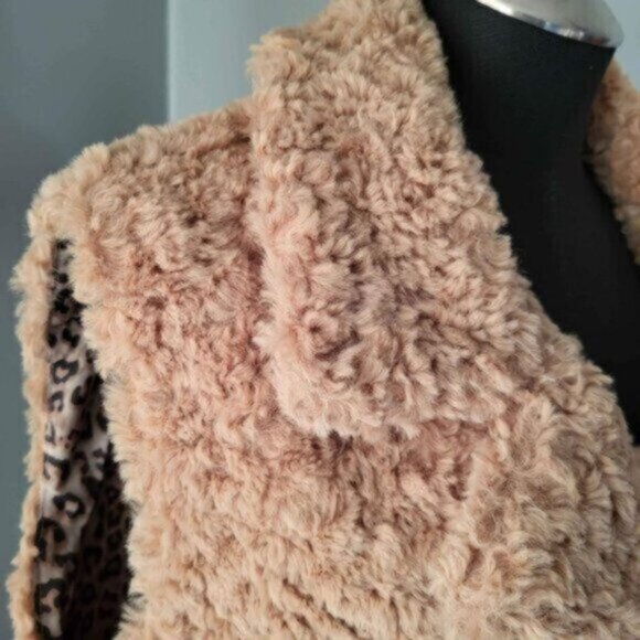Yest Shearling Sherpa Teddy Vest womens   Sz 10 - Picture 8 of 10